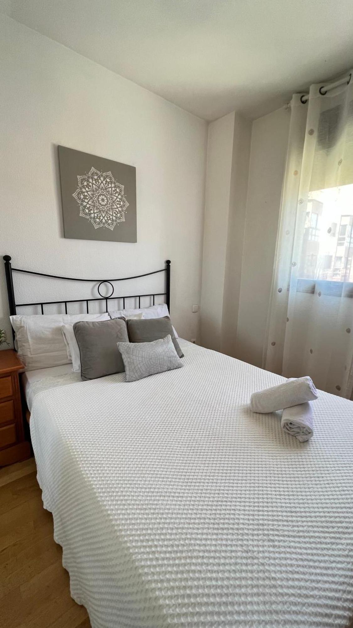 Deyanira Suite, Aeropuerto, Ifema Madrid Exteriör bild
