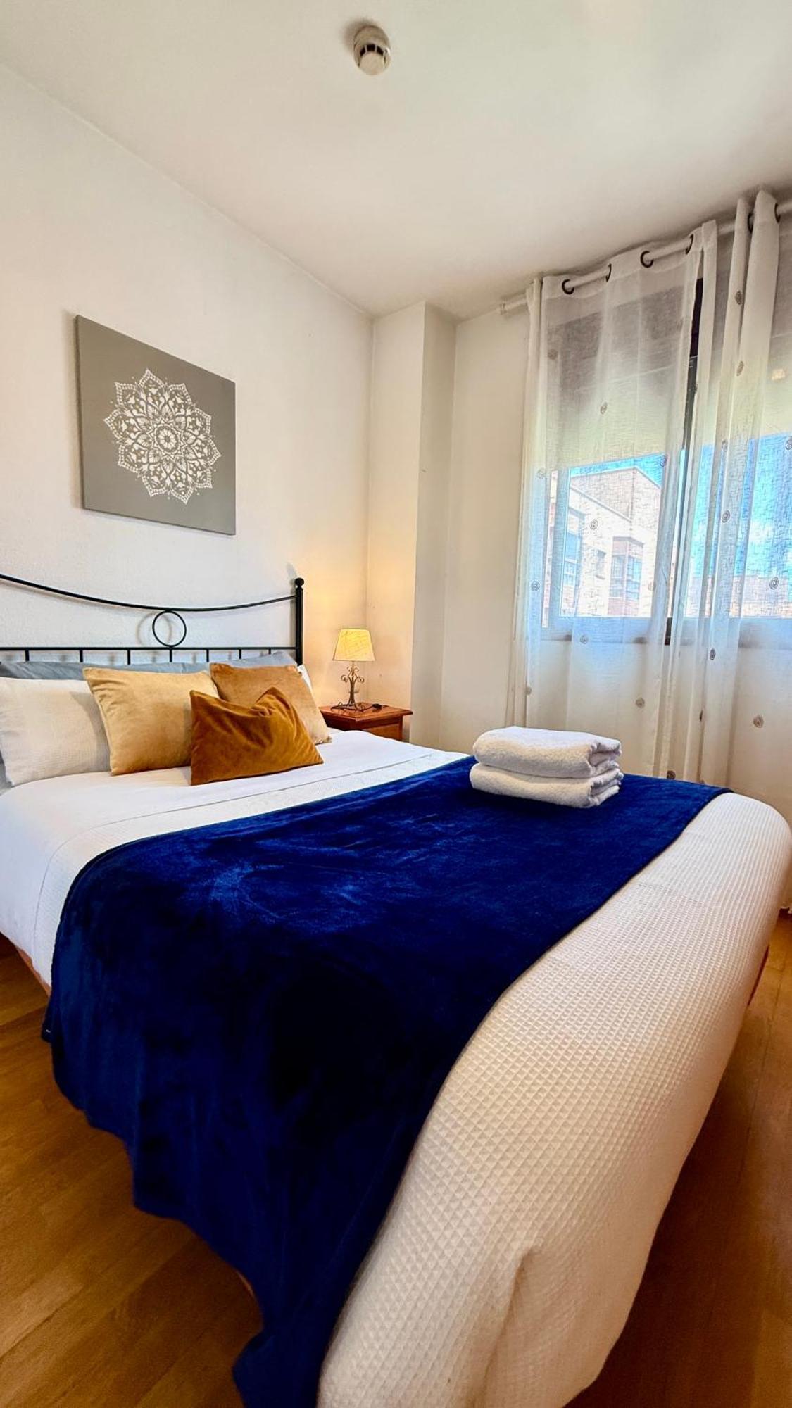 Deyanira Suite, Aeropuerto, Ifema Madrid Exteriör bild